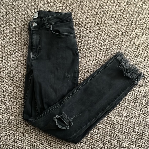 Free people distressed jeans - Picture 2 of 6